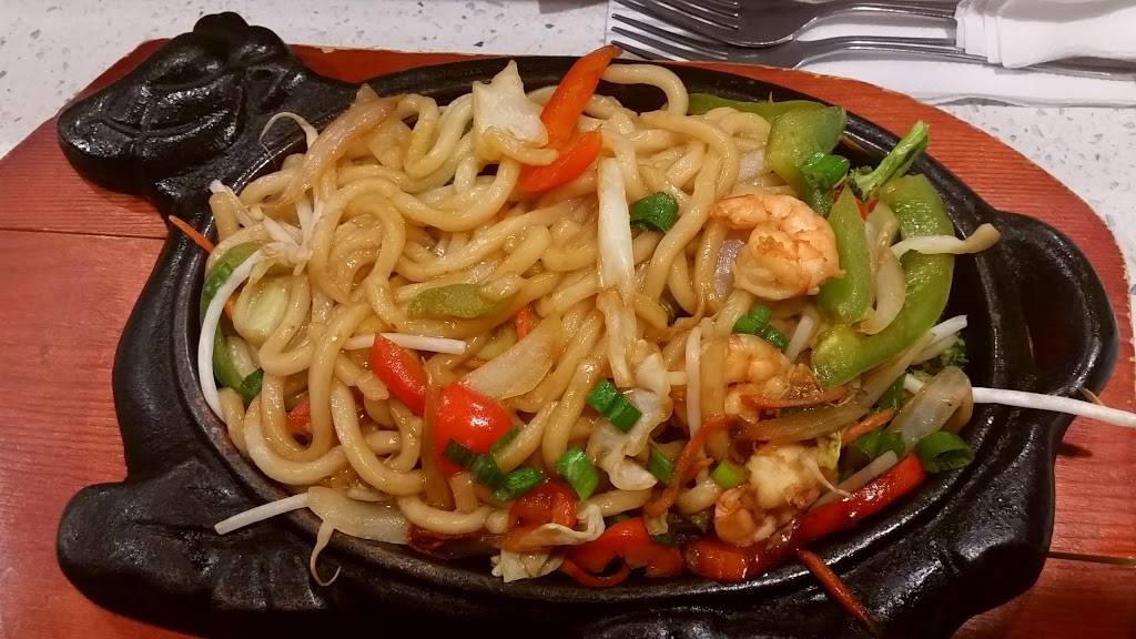 Pho & Roll | restaurant | 7007 Greenleaf Ave, Whittier, CA 90602, USA | 5626986947 OR +1 562-698-6947