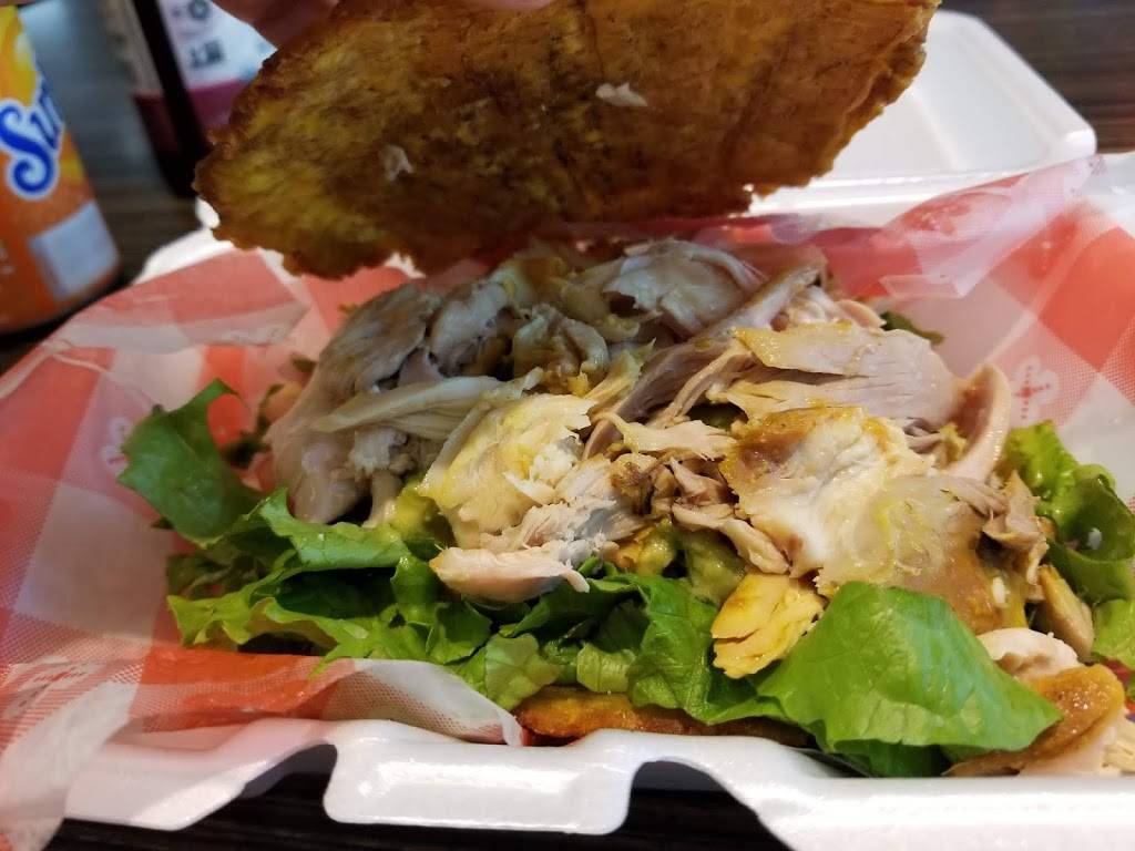 Caracas Grill | restaurant | 5065 Main St FC 11, Trumbull, CT 06611, USA | 2033710606 OR +1 203-371-0606