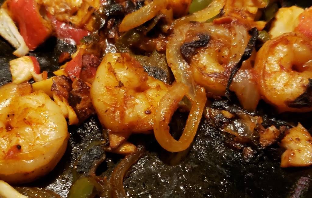 LaFiesta Authentic Mexican Restaurant | restaurant | 2123 N Summit St, Arkansas City, KS 67005, USA | 6207410031 OR +1 620-741-0031