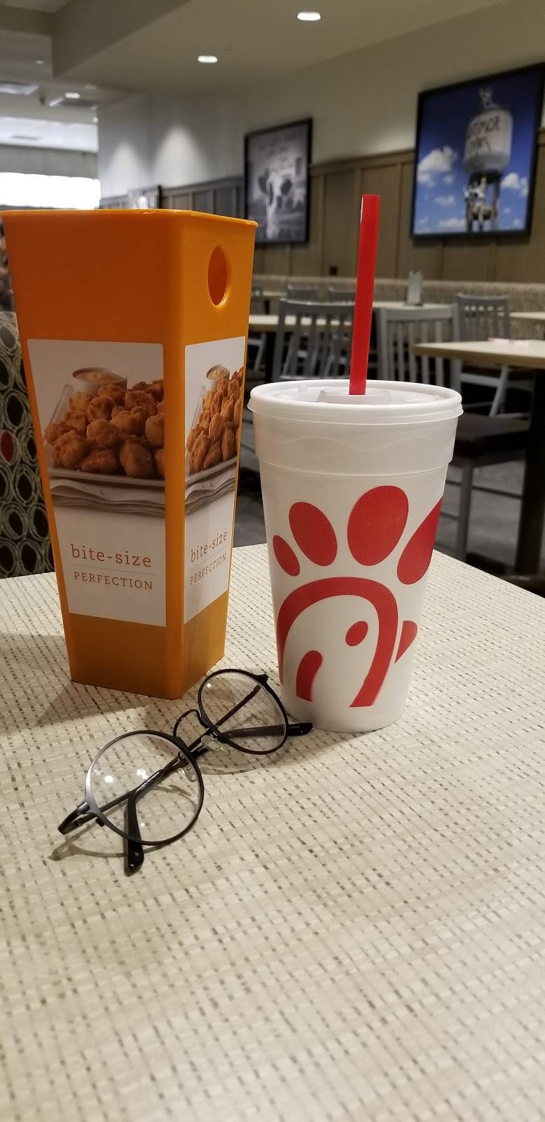 Chick-fil-A Centreport | restaurant | 4332 Hwy 360, Fort Worth, TX 76155, USA | 4699993616 OR +1 469-999-3616