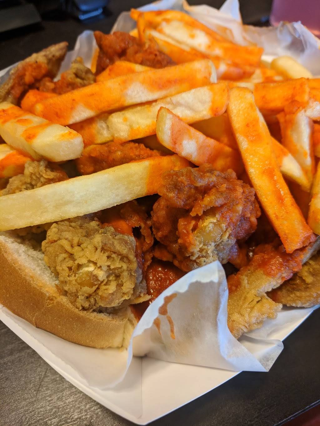 Harolds Chicken Shack | restaurant | 1014 S Western Ave, Chicago, IL 60612, USA | 3127331401 OR +1 312-733-1401