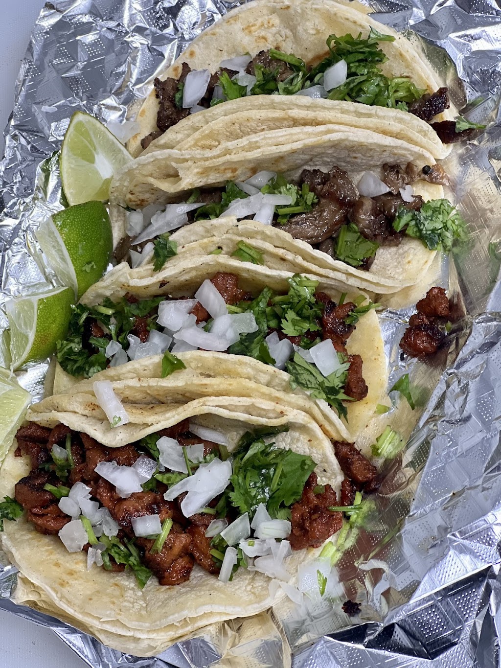 Pistoleros Best Street Tacos And Micheladas | restaurant | 3311 FM 521 Rd, Fresno, TX 77545, USA | 8329441494 OR +1 832-944-1494
