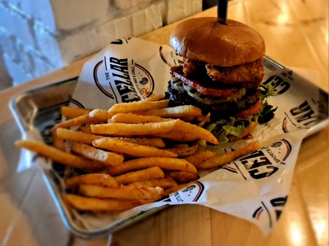 Cellar Sports Bar & Grill | restaurant | 3901 2nd Ave, Kearney, NE 68847, USA | 3082515458 OR +1 308-251-5458