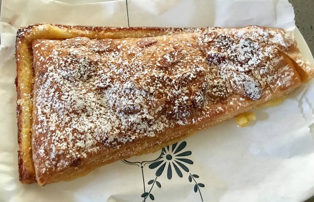 Champagne French Bakery Café Northpark | cafe | 3901 Irvine Blvd, Irvine, CA 92602, USA | 7145734667 OR +1 714-573-4667