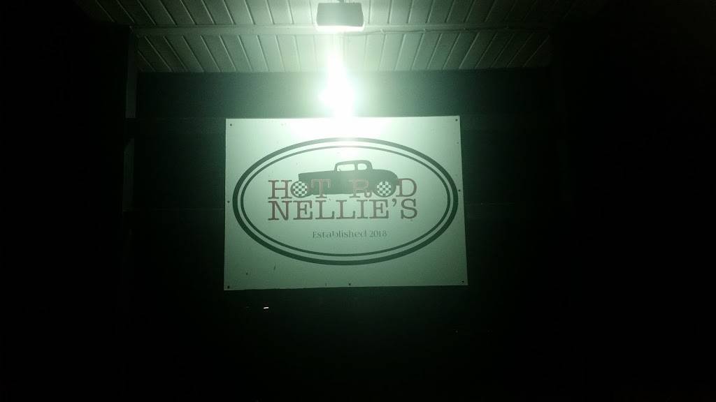 Hot Rod Nellies | restaurant | 122 S Jackson Rd, Pecatonica, IL 61063, USA | 8152392424 OR +1 815-239-2424
