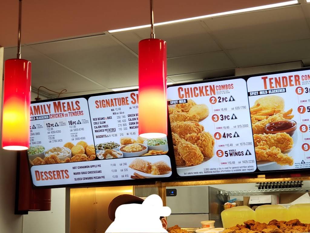 Popeyes Louisiana Kitchen | restaurant | 6516 18th Ave, Brooklyn, NY 11204, USA | 7182321629 OR +1 718-232-1629
