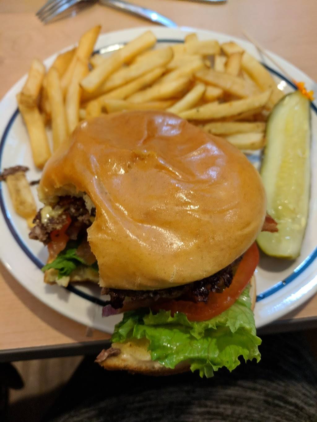 IHOP | restaurant | 6317 Talokas Lane, Columbus, GA 31909, USA | 7065690522 OR +1 706-569-0522