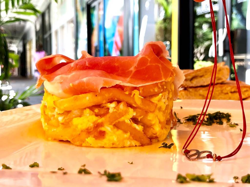 Santa Fe News & Espresso | restaurant | 9700 Collins Ave, Miami Beach, FL 33154, USA | 3058610938 OR +1 305-861-0938