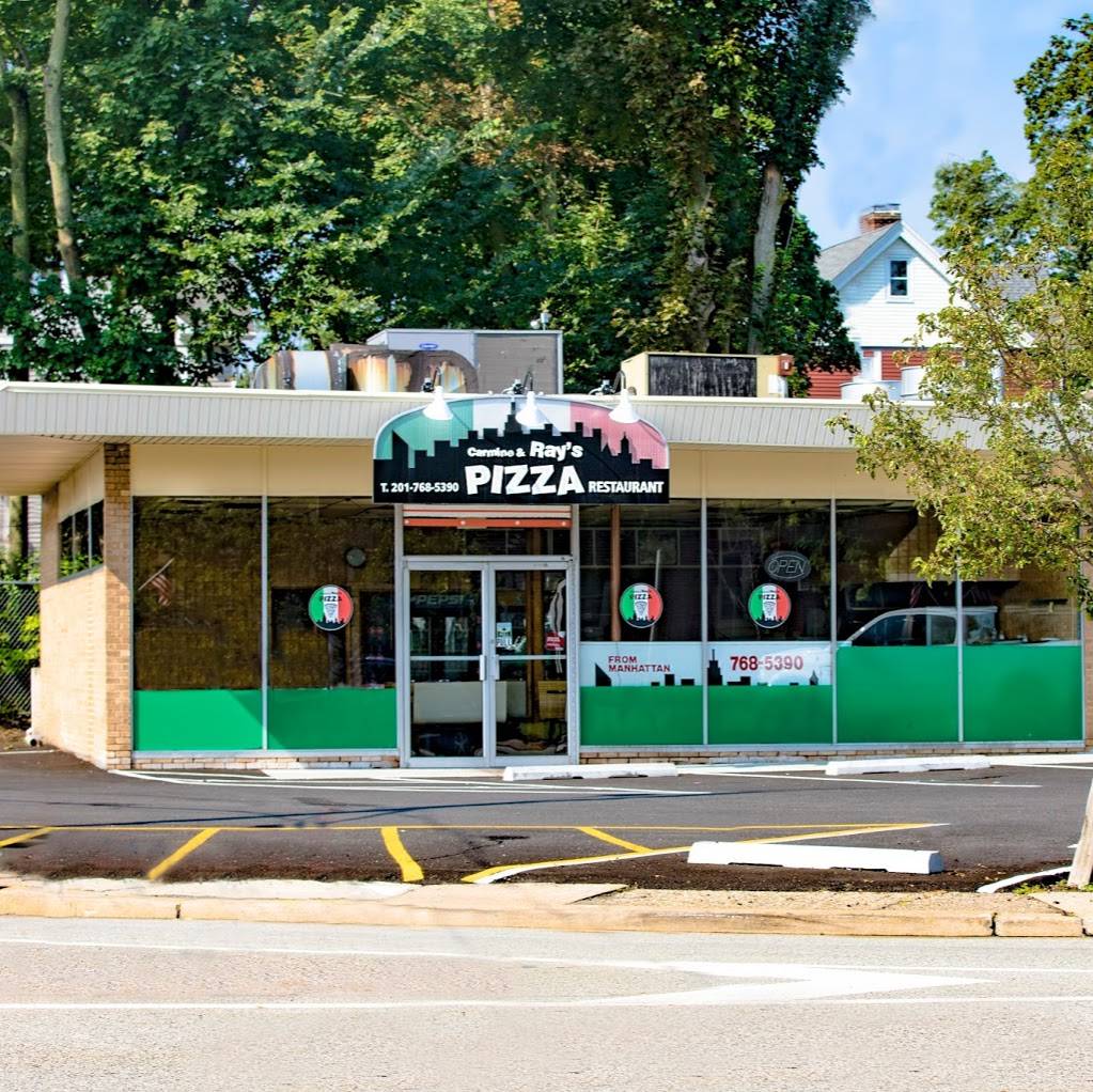 Carmine & Rays Pizza | restaurant | 284 Closter Dock Rd, Closter, NJ 07624, USA | 2017685390 OR +1 201-768-5390