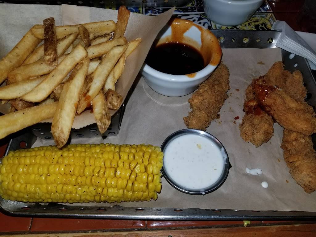 Chilis Grill & Bar | meal takeaway | 1041 S Sutton Rd, Streamwood, IL 60107, USA | 6304832352 OR +1 630-483-2352