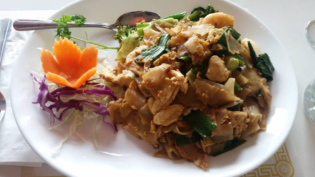 Prommares Thai Food | restaurant | 6362 W Sahara Ave, Las Vegas, NV 89146, USA | 7022219644 OR +1 702-221-9644