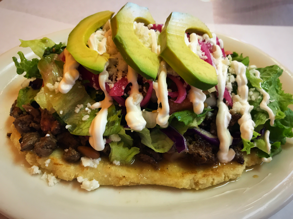 Taqueria el Gallo Loco | restaurant | 10643 700 E, Sandy, UT 84070, USA | 8015420318 OR +1 801-542-0318