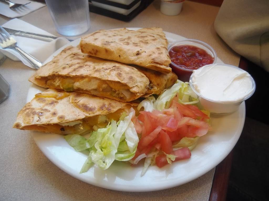 Michaels Family Restaurant | restaurant | 501 Easton Rd, Glenside, PA 19038, USA | 2158872545 OR +1 215-887-2545