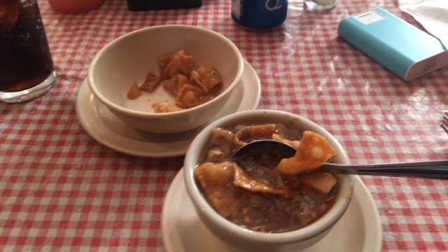 Lai Wahs Place | restaurant | 5242 Fredericksburg Rd, San Antonio, TX 78229, USA | 2103423395 OR +1 210-342-3395