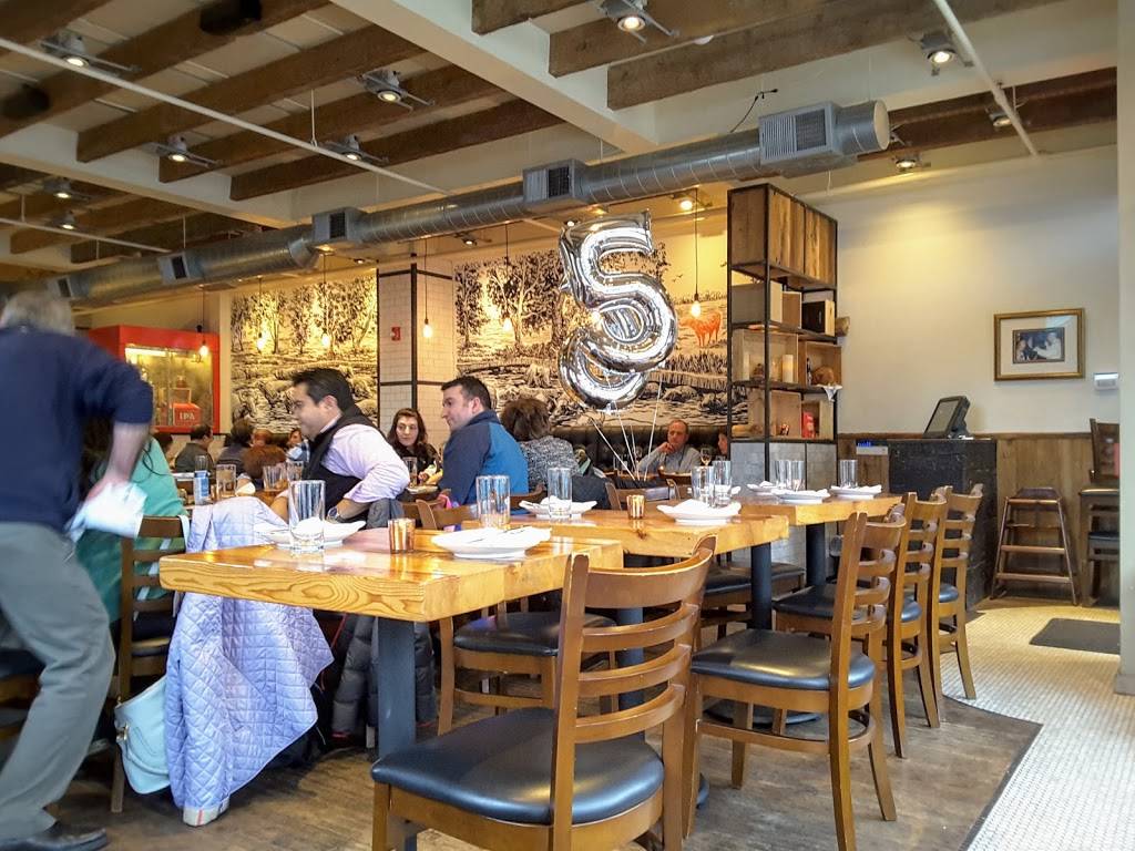 Ardé Osteria | restaurant | 133 N Wayne Ave, Wayne, PA 19087, USA | 4845806786 OR +1 484-580-6786