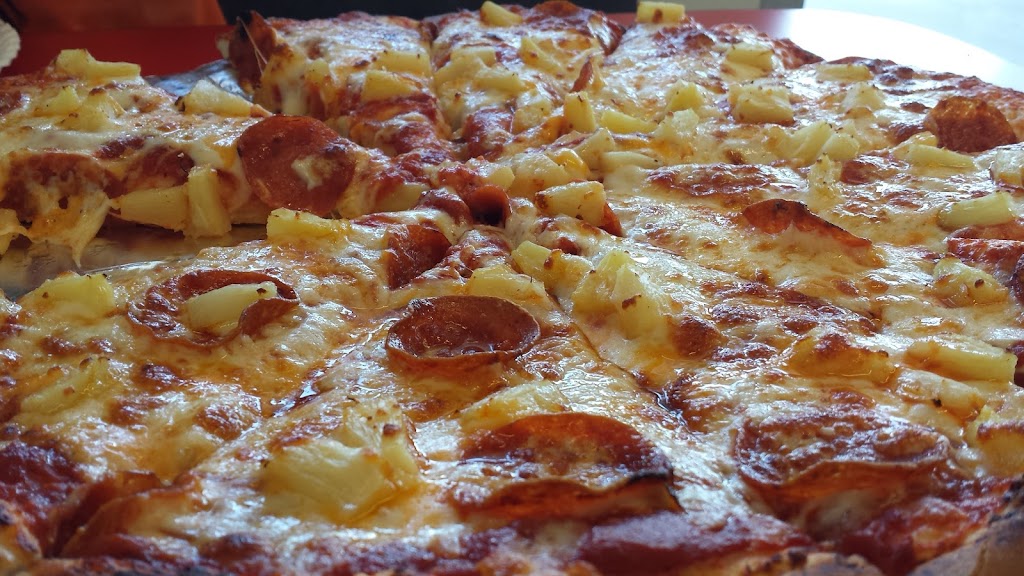 Pizza Edge | restaurant | Q95F+94, Ganado, AZ 86505, USA | 9287554486 OR +1 928-755-4486