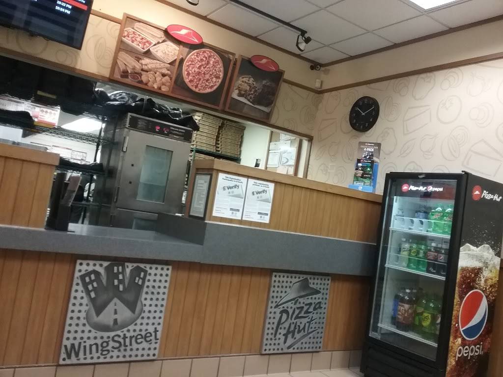 Pizza Hut | meal takeaway | 1929 W 4700 S, Taylorsville, UT 84118, USA | 8019669229 OR +1 801-966-9229