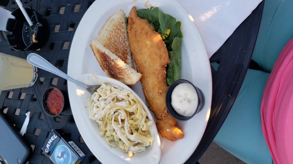 Luckys Last Resort | restaurant | 1401 S Morley St, Moberly, MO 65270, USA | 6602631233 OR +1 660-263-1233