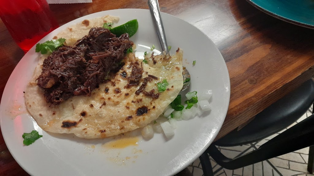 Tres Hermanos Mexican and Seafood Restaurant | restaurant | 615 E Business 77, San Benito, TX 78586, USA | 9563996412 OR +1 956-399-6412