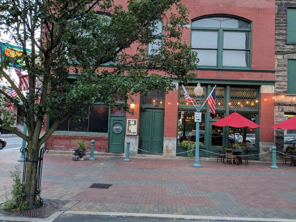Benders Tavern | restaurant | 137 Court Ave SW, Canton, OH 44702, USA | 3304538424 OR +1 330-453-8424