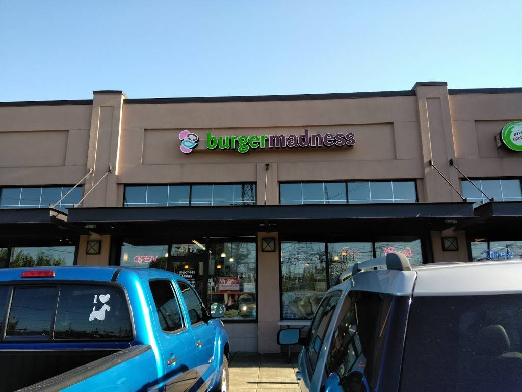 Burger Madness Seattle | restaurant | 4117 4th Ave S, Seattle, WA 98134, USA | 2066233178 OR +1 206-623-3178