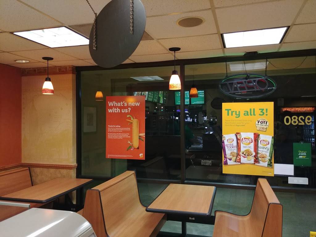 Subway | restaurant | 9280 Telephone Rd, Ventura, CA 93004, USA | 8056594972 OR +1 805-659-4972