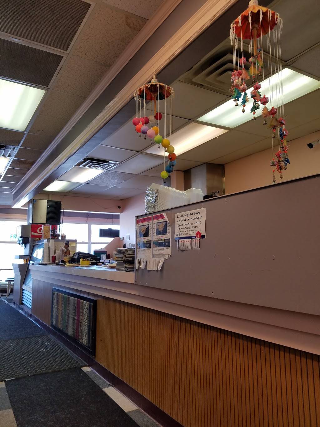 Thai Express | restaurant | 4313 Kalamazoo Ave SE, Kentwood, MI 49508, USA | 6168279955 OR +1 616-827-9955