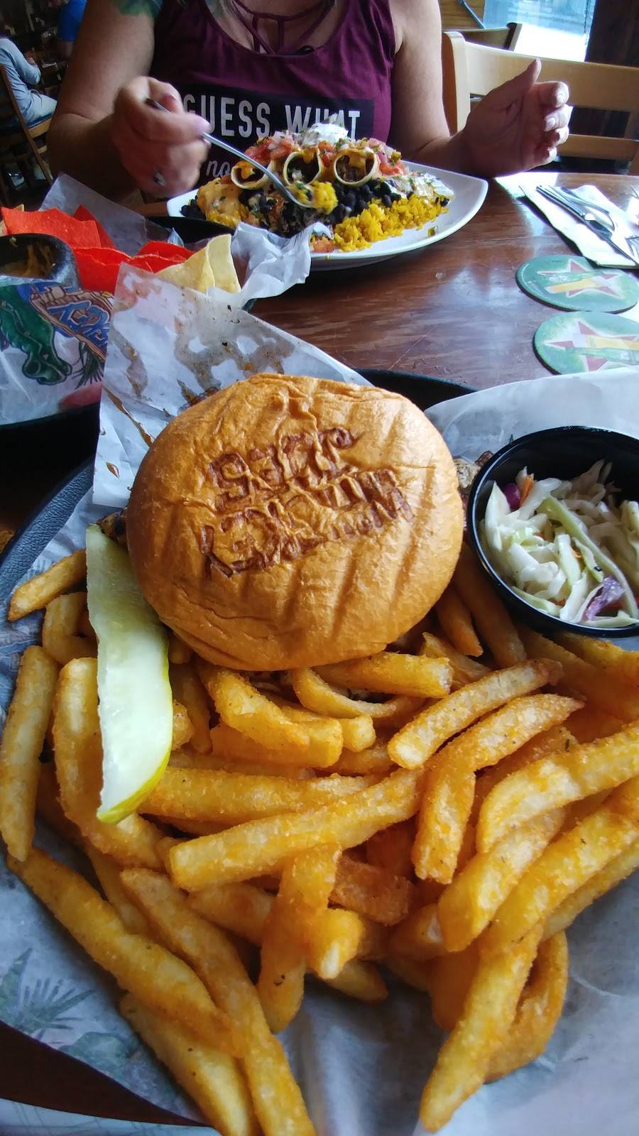 Whiskey Joes Tampa Bar & Grill | restaurant | 7720 W Courtney Campbell Causeway, Tampa, FL 33607, USA | 8132810770 OR +1 813-281-0770