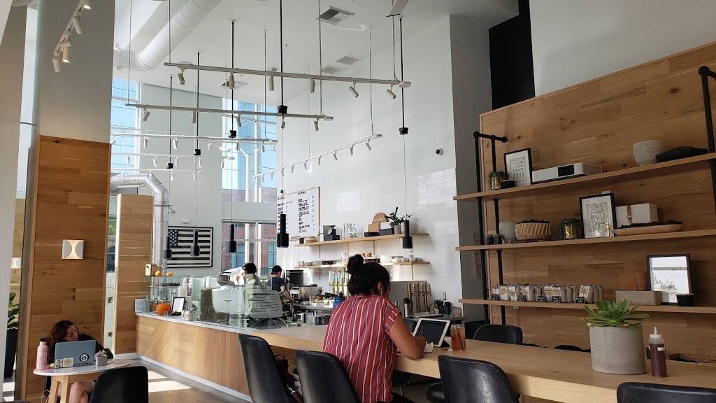 Huskins Coffee Company | cafe | 1901 E First St #138, Santa Ana, CA 92705, USA | 7144968258 OR +1 714-496-8258