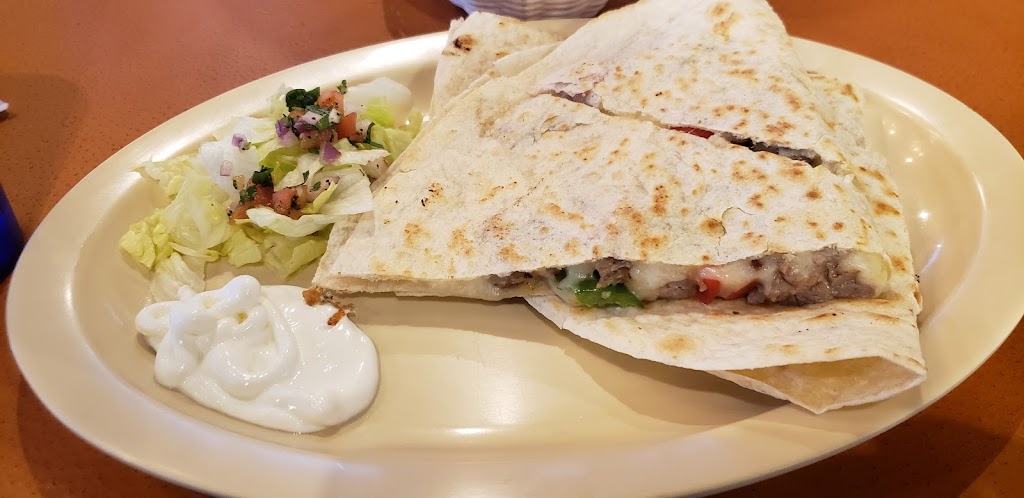 Mi Pueblito | restaurant | 2300 Glendale Blvd, Moapa, NV 89025, USA | 7028642370 OR +1 702-864-2370