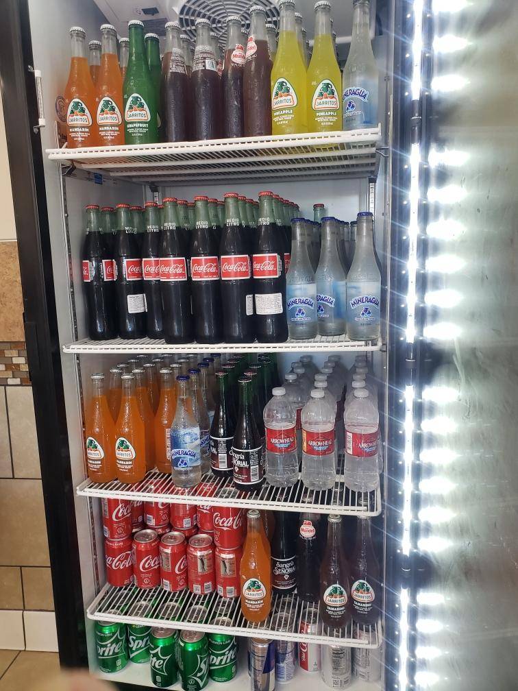 Tacos Don Chuy | restaurant | 14560 Nordhoff St, Van Nuys, CA 91402, USA | 8188106668 OR +1 818-810-6668