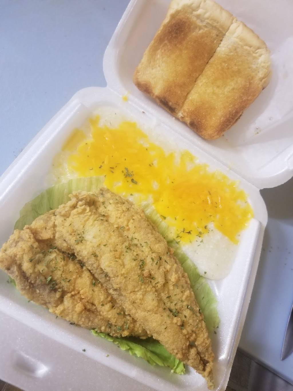 Sticky Wingz And Things | meal takeaway | 1005 Bergen St, Newark, NJ 07112, USA | 9739269464 OR +1 973-926-9464