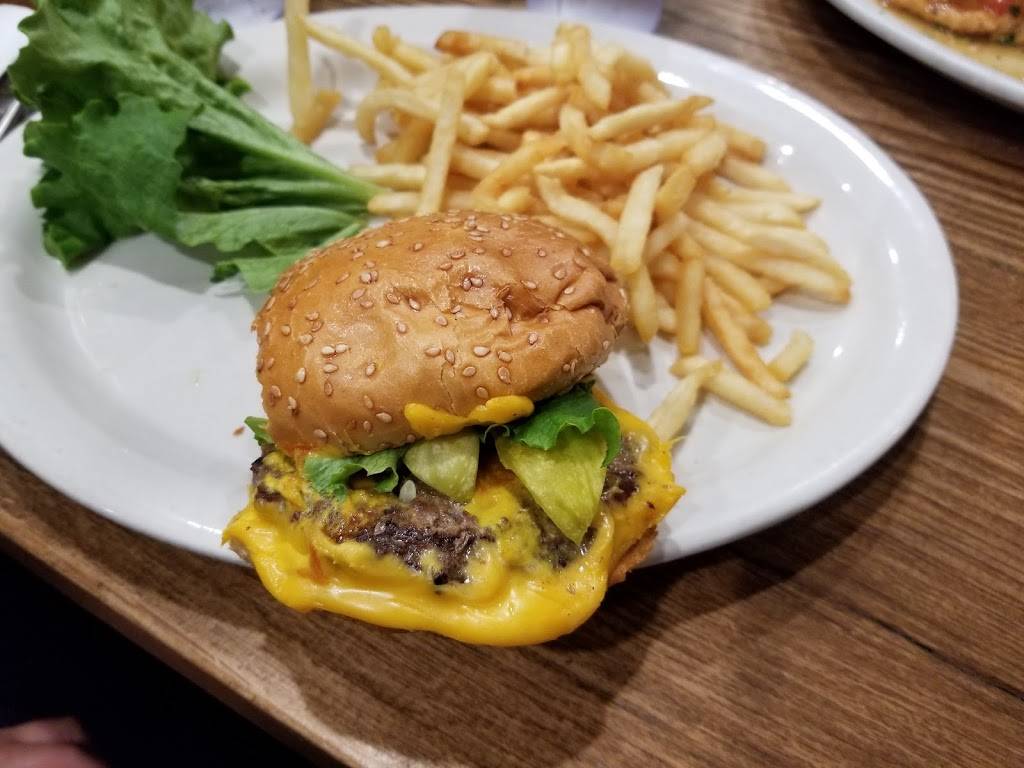 Pinecrest Diner | restaurant | 401 Geary St, San Francisco, CA 94102, USA | 4158856407 OR +1 415-885-6407