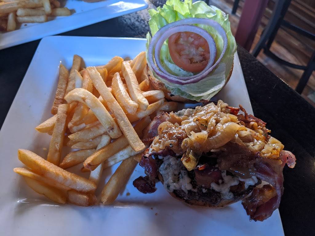 TreMonte Pizzeria Restaurant & Bar | night club | 44 Palmer St, Lowell, MA 01852, USA | 9784531110 OR +1 978-453-1110