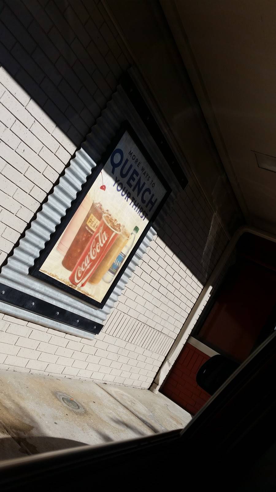 Jack in the Box | restaurant | 2120 S Interstate 35, Round Rock, TX 78681, USA | 5123882409 OR +1 512-388-2409