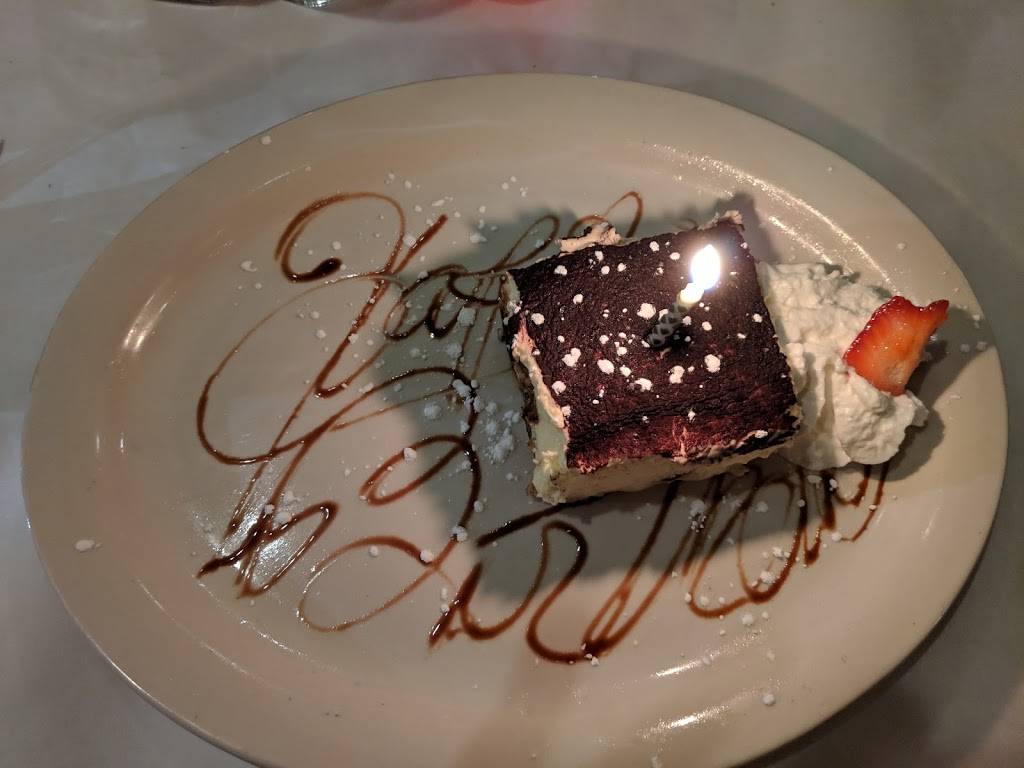 Nonno Pinos | restaurant | 6718 N Northwest Hwy, Chicago, IL 60631, USA | 7735941155 OR +1 773-594-1155