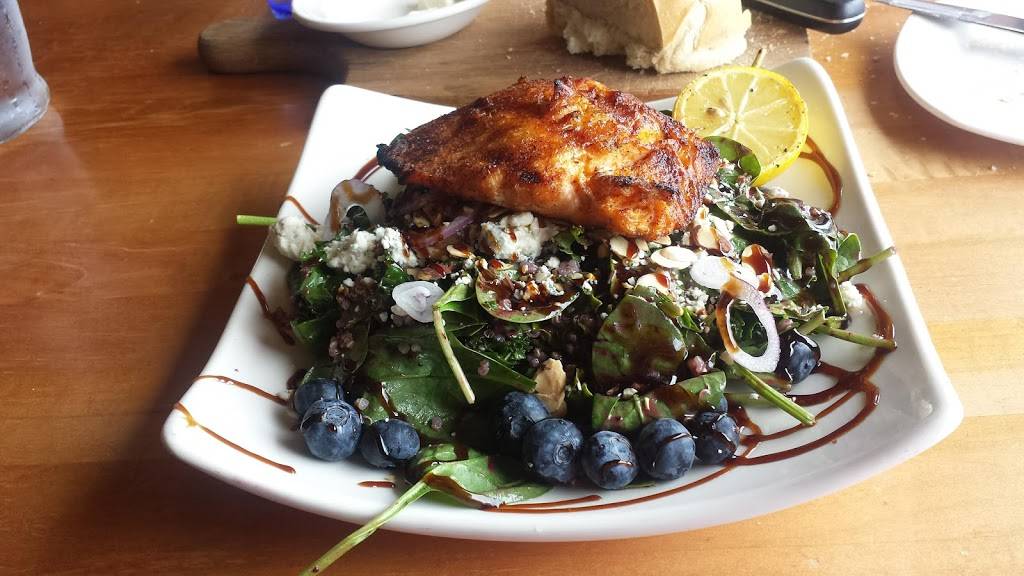 Market Broiler Huntington | restaurant | 20111 Brookhurst St, Huntington Beach, CA 92646, USA | 7149637796 OR +1 714-963-7796