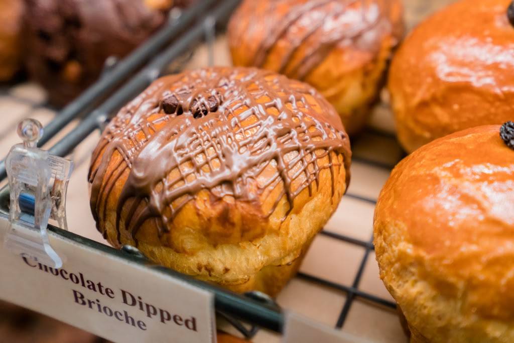 Vie de France Bakery Cafe- Rockville, MD | cafe | 39 Maryland Ave, Rockville, MD 20850, USA | 3016376416 OR +1 301-637-6416