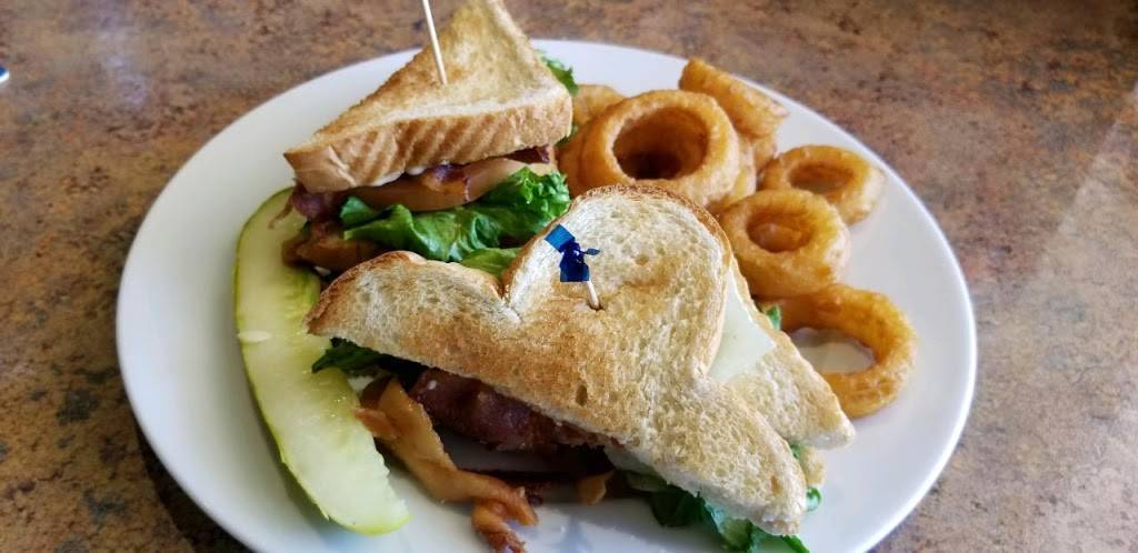 Sand Trap Sports and Grill | restaurant | 4145 S Tamiami Trail, Venice, FL 34293, USA | 9414932300 OR +1 941-493-2300