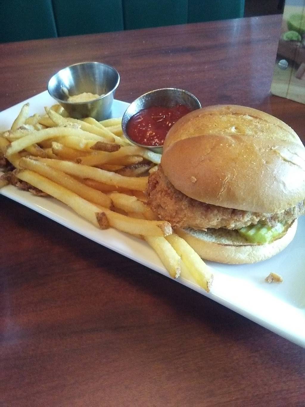 Ruby Tuesday | restaurant | 827 S James Campbell Blvd, Columbia, TN 38401, USA | 9313817089 OR +1 931-381-7089