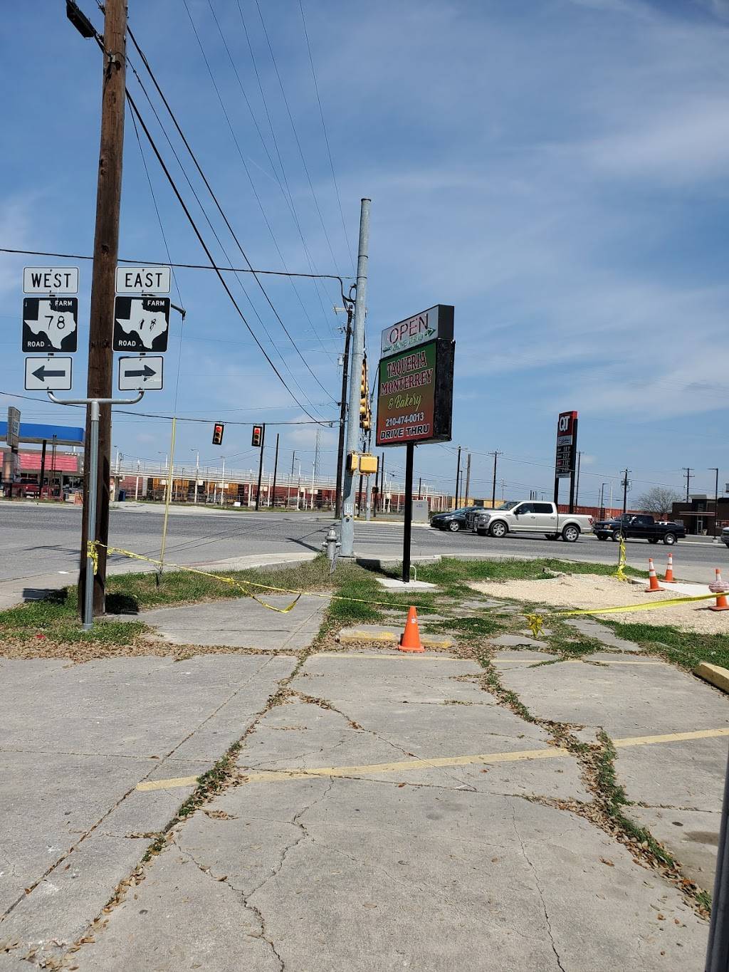 Taqueria Monterrey & bakery | restaurant | 4902 Gibbs Sprawl Rd, Kirby, TX 78219, USA | 2104740013 OR +1 210-474-0013