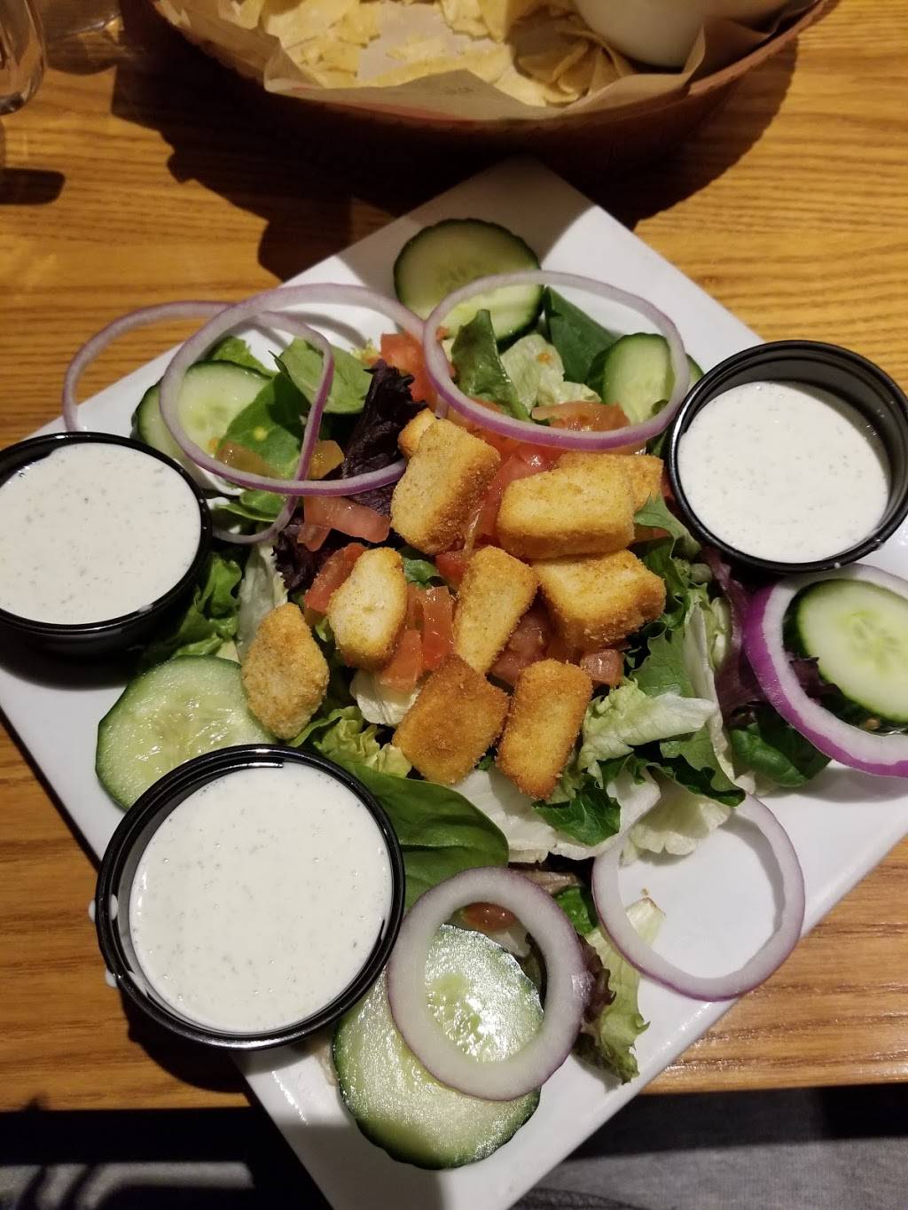 Applebees Grill + Bar | restaurant | 12600 Day St, Moreno Valley, CA 92553, USA | 9514131418 OR +1 951-413-1418