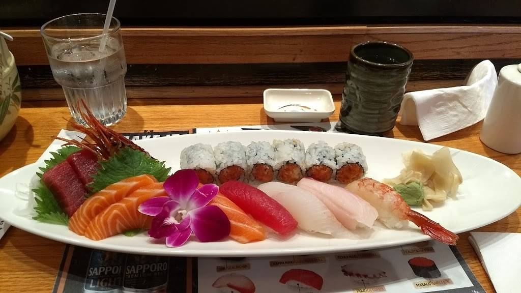 Takumi | restaurant | 4222 E Towne Blvd, Madison, WI 53704, USA | 6086633899 OR +1 608-663-3899