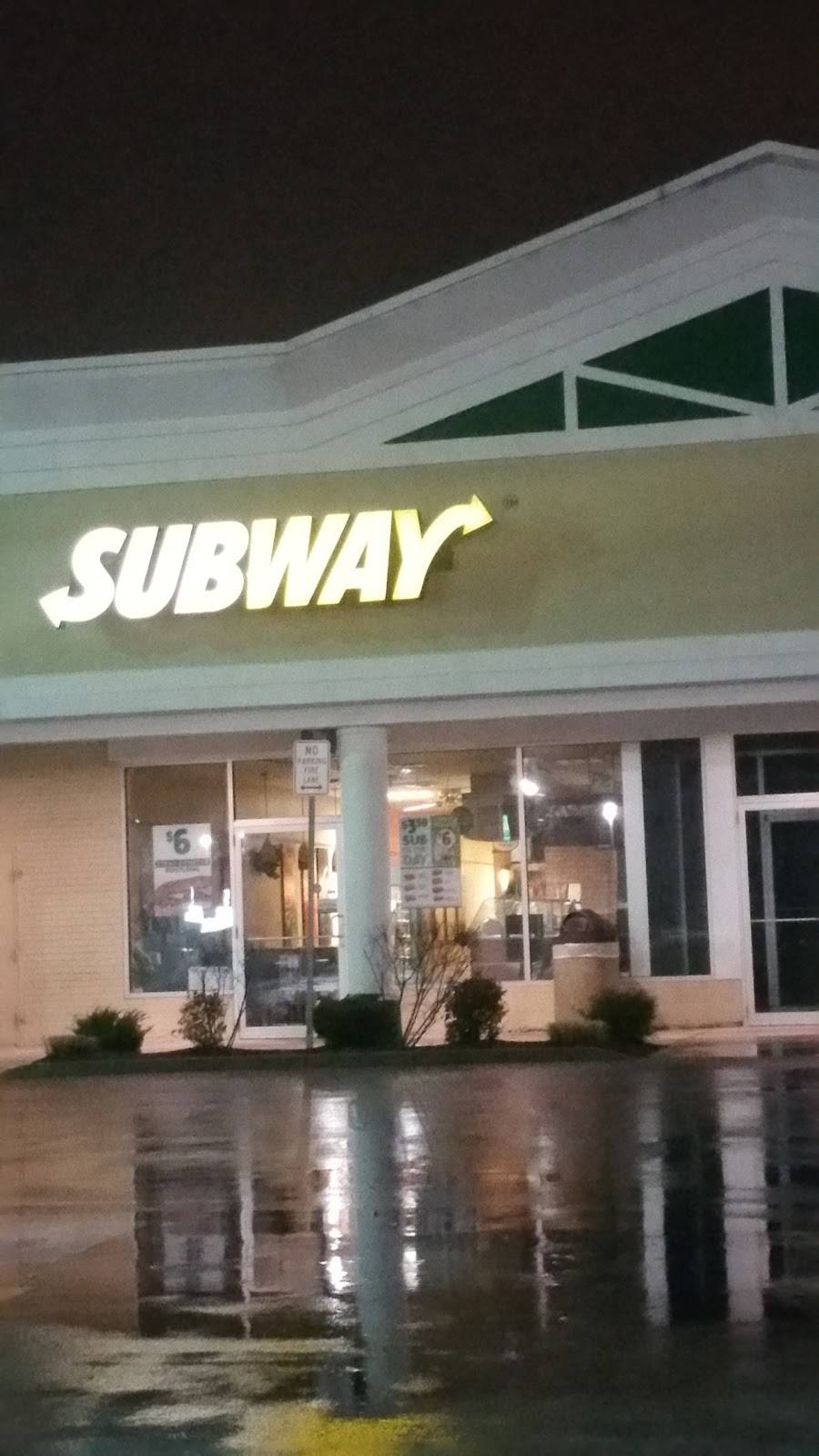 Subway | restaurant | 750 Young St, Tonawanda, NY 14150, USA | 7168070184 OR +1 716-807-0184