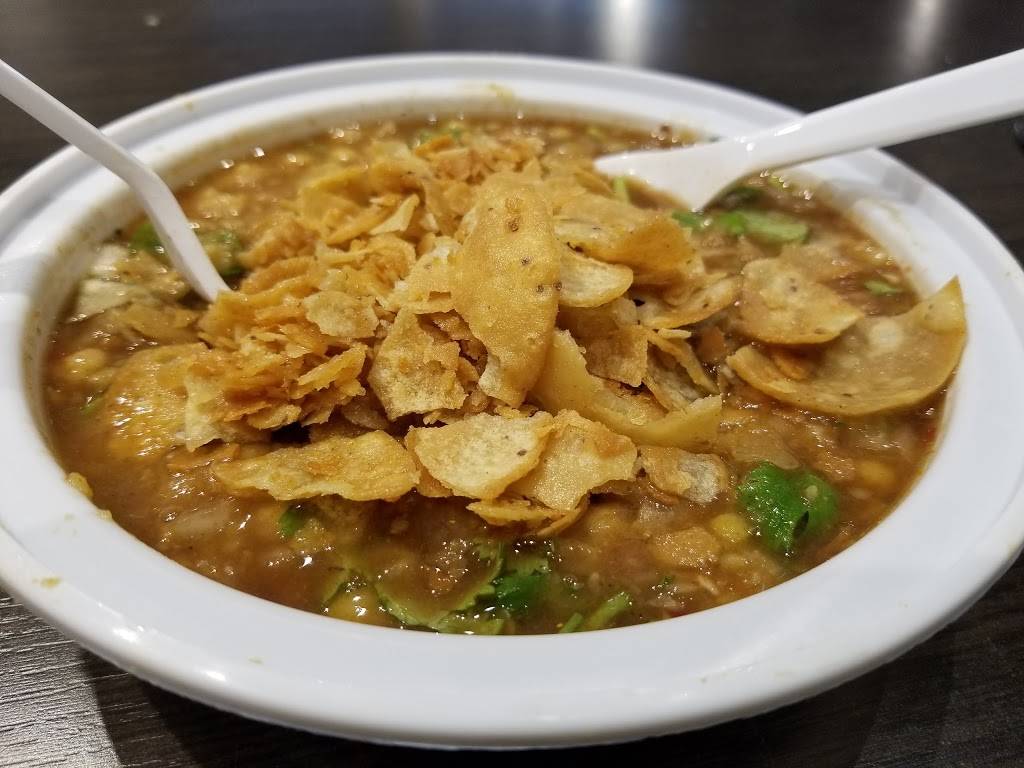 Premium Sweets | restaurant | 60 Danforth Rd, Scarborough, ON M1L 3W4, Canada | 6478481313 OR +1 647-848-1313