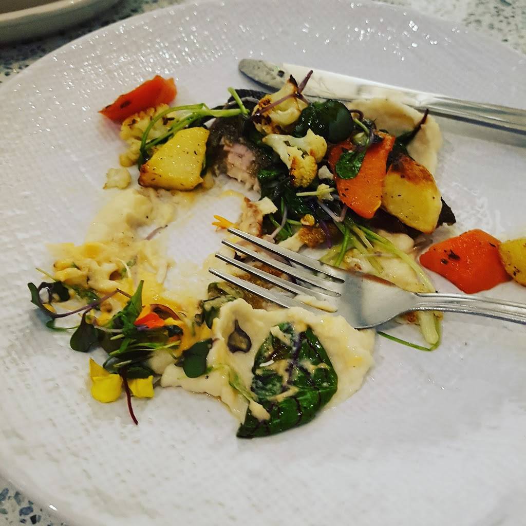 Shucks Oyster Bar and Restaurant | restaurant | 315 N Main St, Anderson, SC 29621, USA | 8647601445 OR +1 864-760-1445