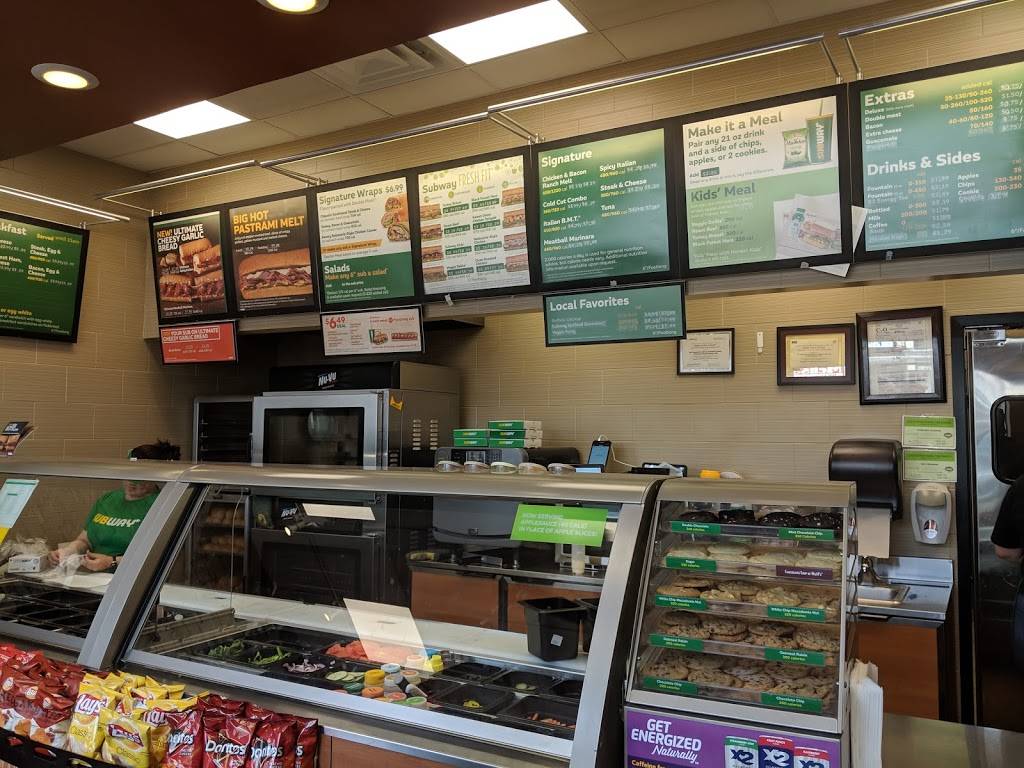 Subway Restaurants | restaurant | 3160-3174 Mt Pleasant St NW, Washington, DC 20010, USA | 2028422273 OR +1 202-842-2273