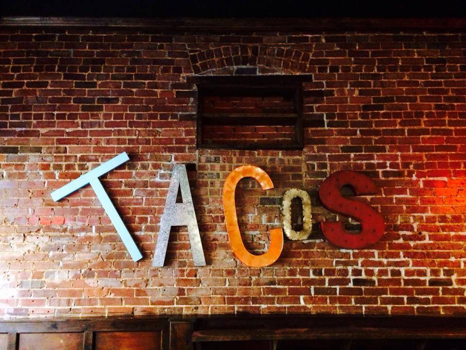 Zandras Taqueria, Manassas | restaurant | 9114 Center St, Manassas, VA 20110, USA | 5713596767 OR +1 571-359-6767