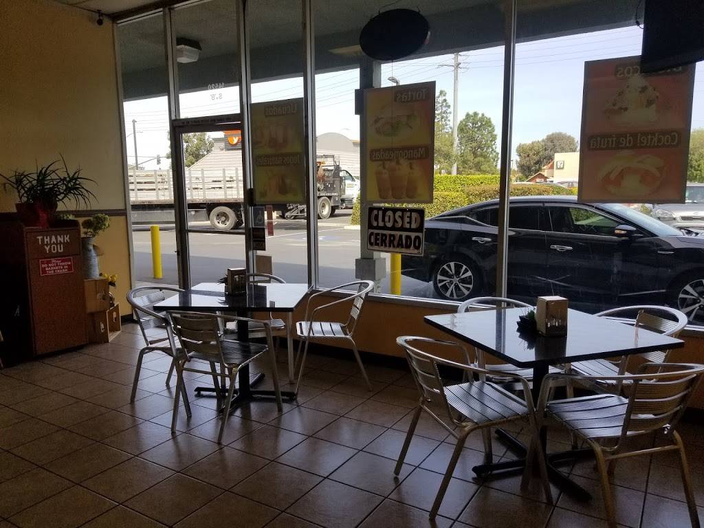 Tortas Y Jugos Sahuayo | meal takeaway | 14520 Newport Avenue b, Tustin, CA 92780, USA | 7145156696 OR +1 714-515-6696