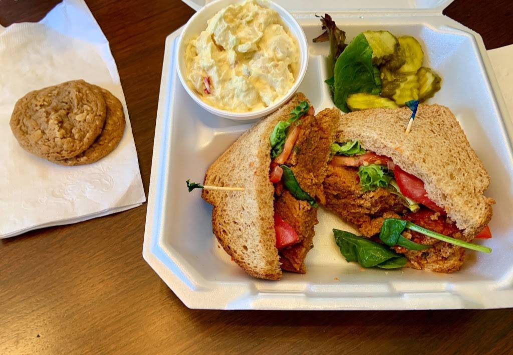 P Js Sandwich Shoppe | meal takeaway | 4307 E 31st St, Tulsa, OK 74135, USA | 9186224662 OR +1 918-622-4662